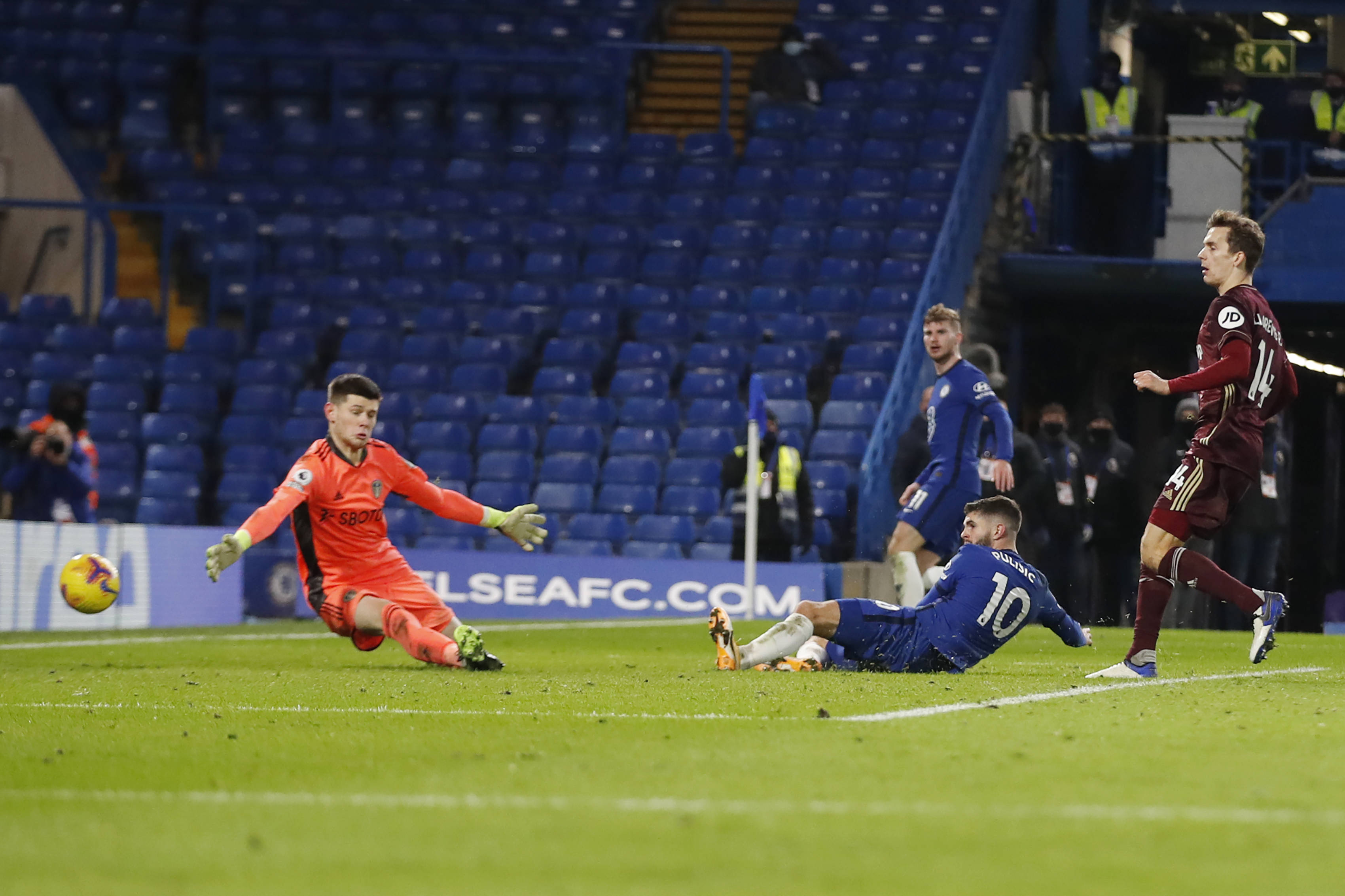 力和对球员 力和对球员