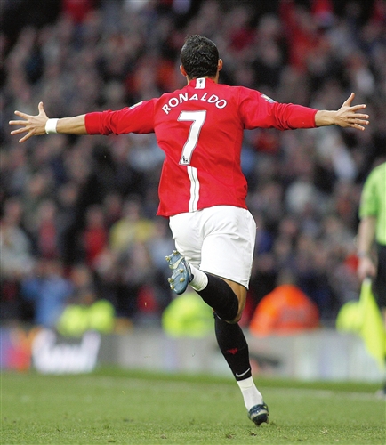 的两翼进攻 的两翼进攻